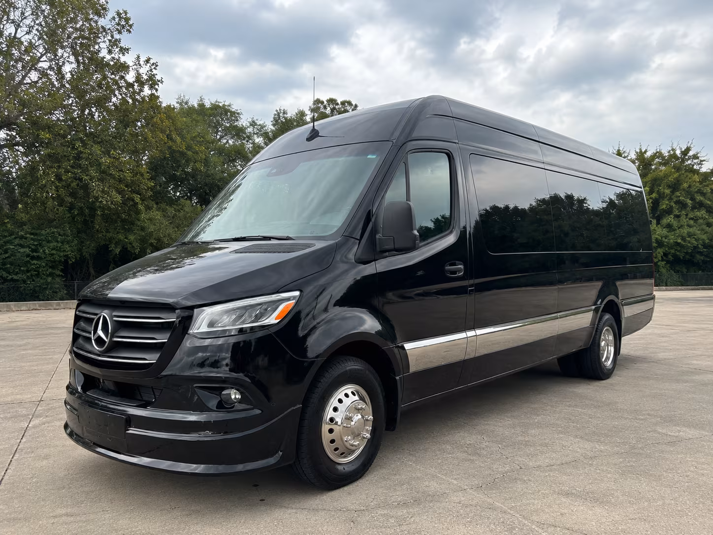 Glendale Wedding Transportation & Shuttle Service