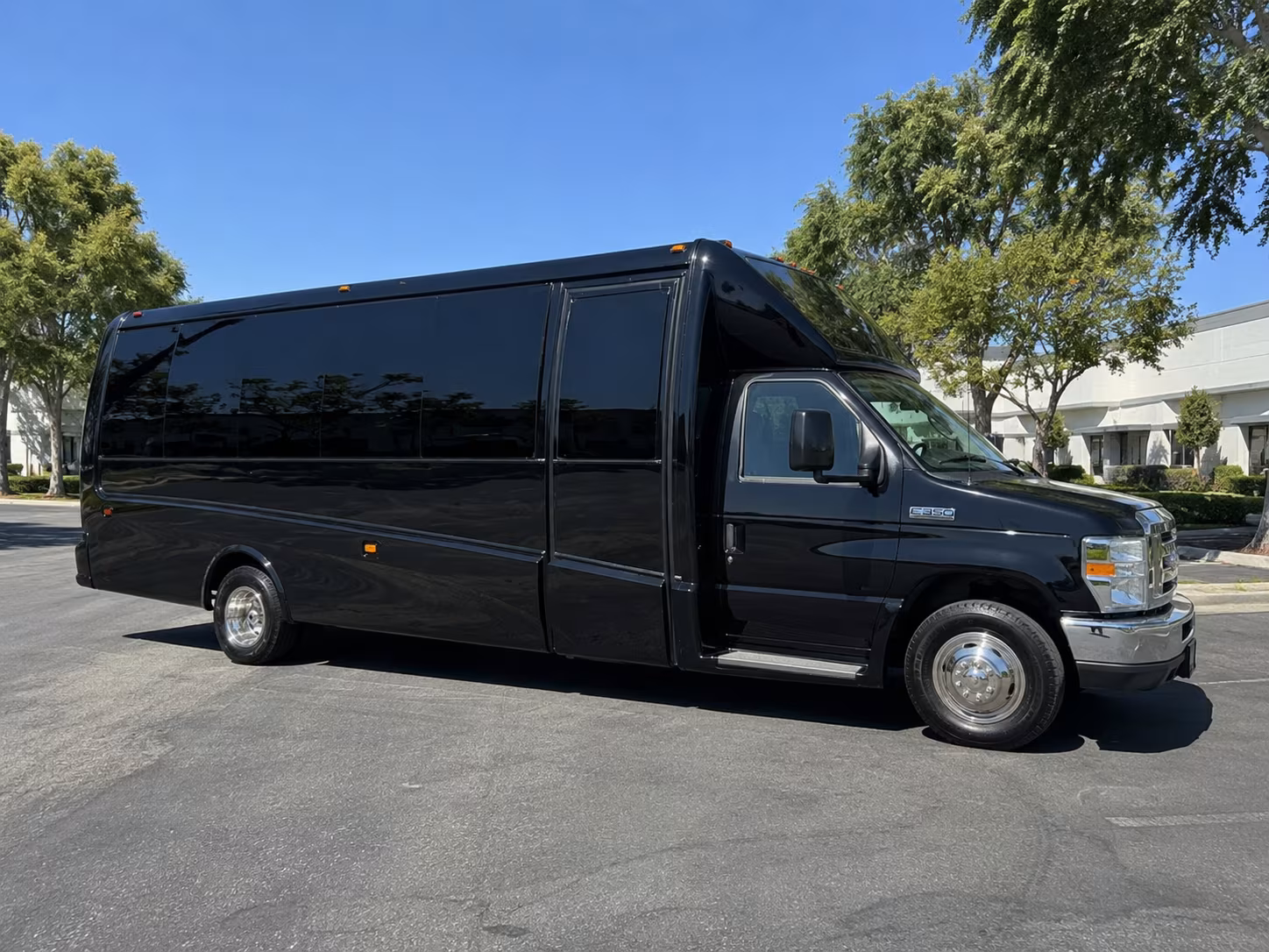 Los Angeles Bachelor & Bachelorette Transportation group transportation