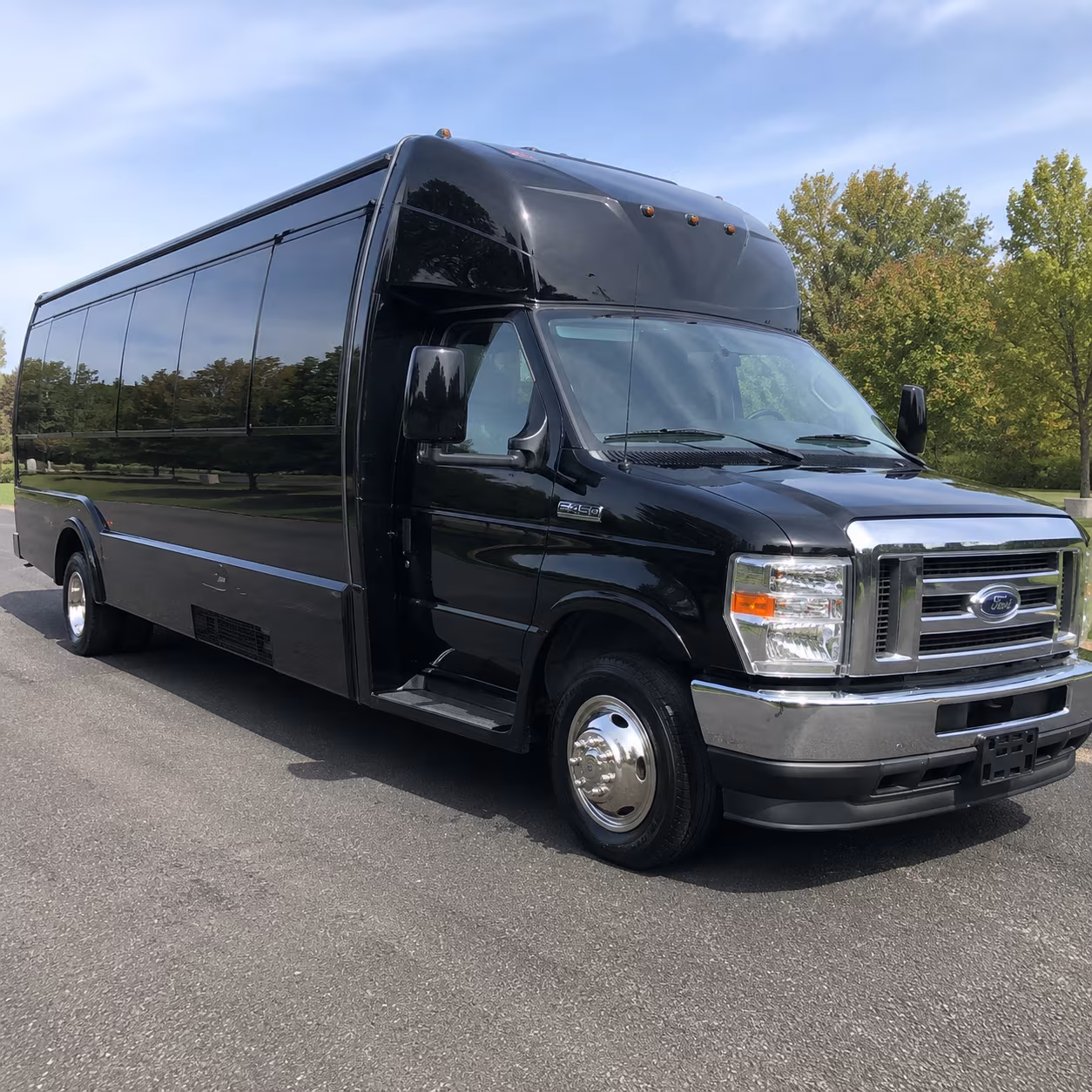 Los Angeles Birthday, Sweet 16, & Quinceañera Transportation party bus exterior