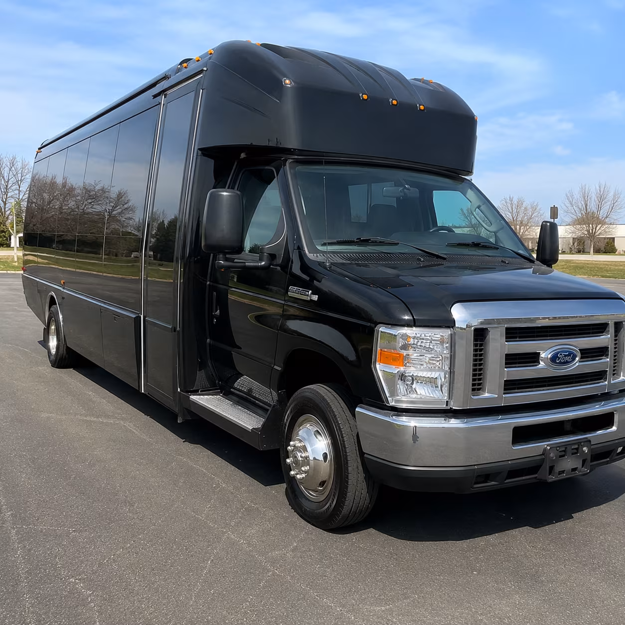 Los Angeles Winery Tour & Pub Crawl Transportation party bus exterior