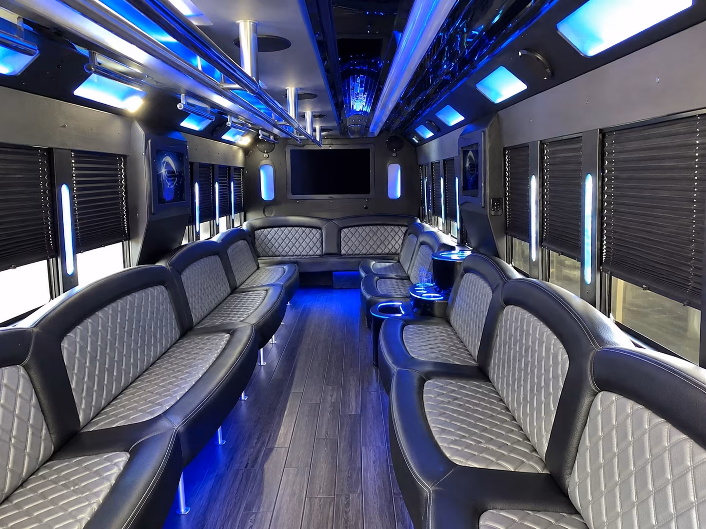 Los Angeles Winery Tour & Pub Crawl Transportation party bus exterior