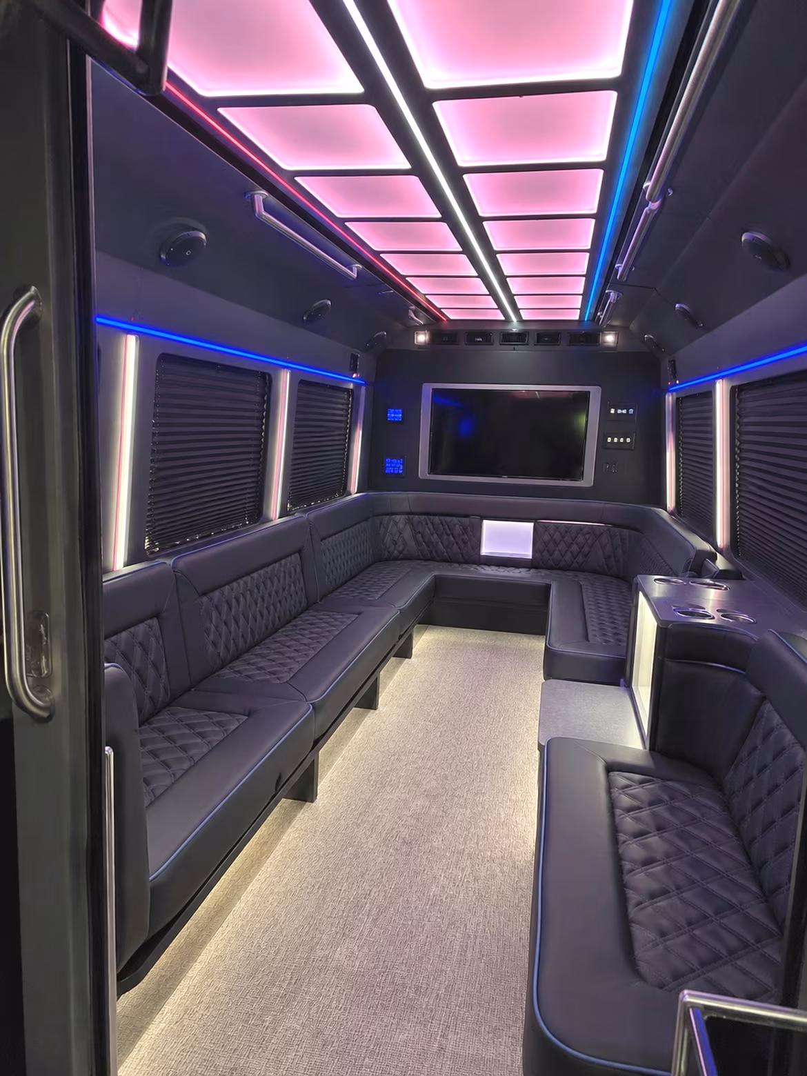 Monterey Park Homecoming & Prom Party Bus Rentals