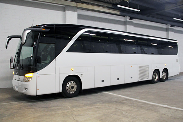 Newport Beach 50 passenger Charter Bus